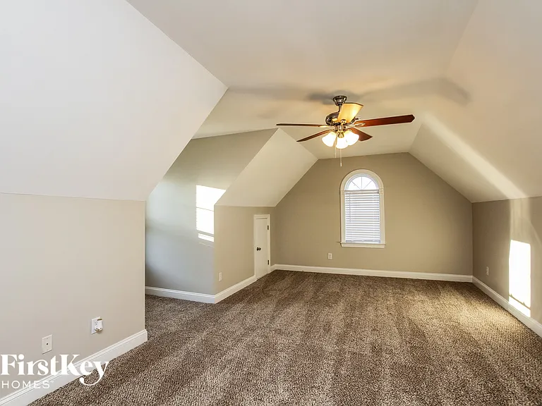130 Hunters Hill Dr — Photo 10