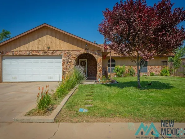 1104 S 16th St, Artesia, NM 88210