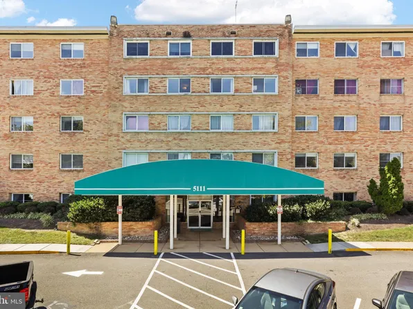 5111 8th Rd S APT 112, Arlington, VA 22204
