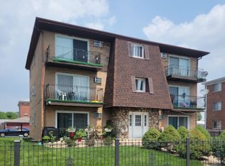 8110 W 84th St, Justice, IL 60458
