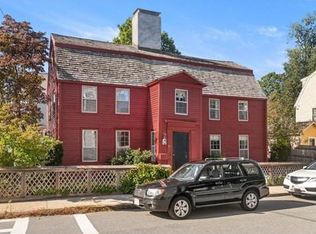 24 Merrill St, Newburyport, MA 01950