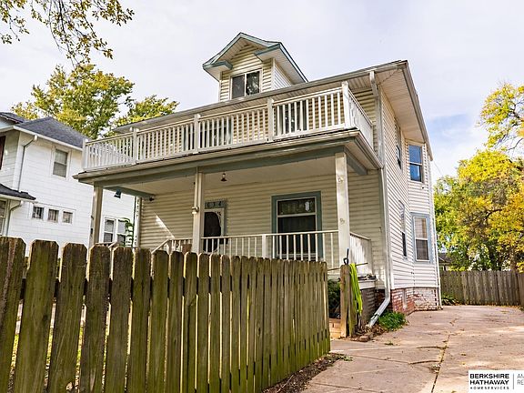 3rd image of 5634 Corby St