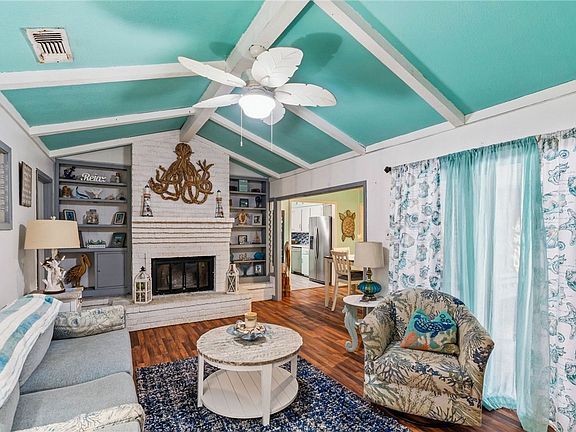 5th image of 1638 W Palm Dr