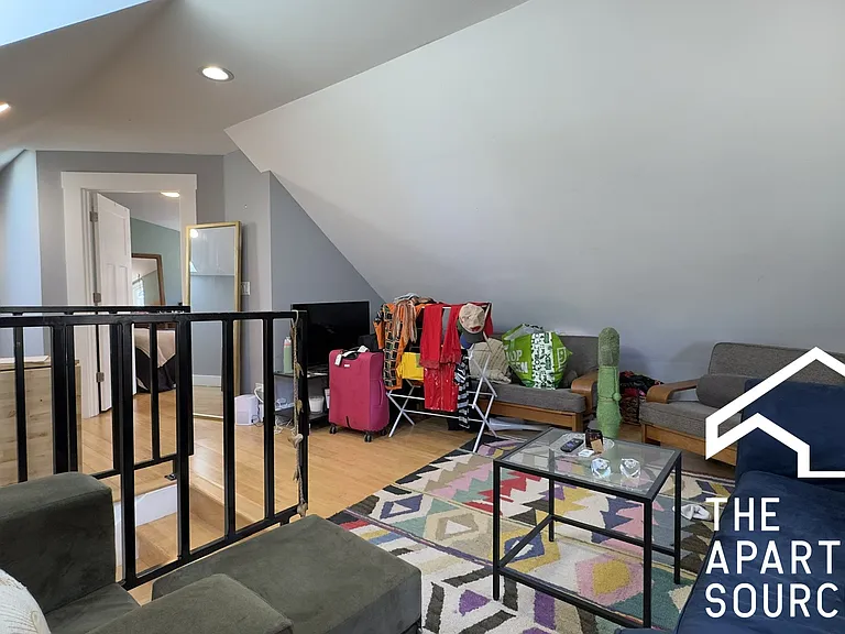 1735 N Fairfield Ave #2 — Photo 14
