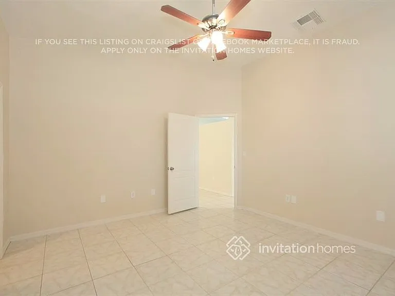 504 SW 177th Ave — Photo 11
