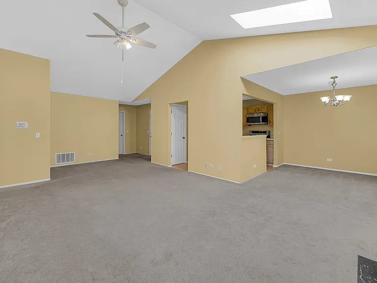 2403 Mallow Ct #Z2 — Photo 7