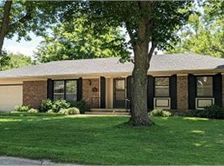 1220 Hiawatha Trl, Sioux City, IA 51104