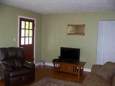 3rd image of 920 E C St