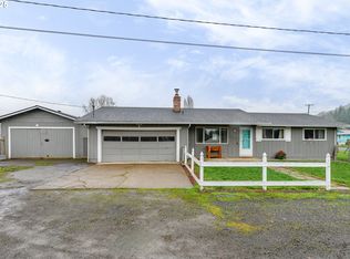 797 NE Yamhill St, Sheridan, OR 97378