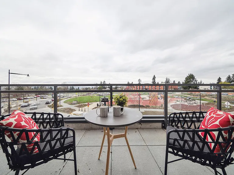Sunset Terrace — Photo 10