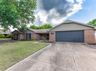 1702 S Hillside St, Stillwater, OK 74074