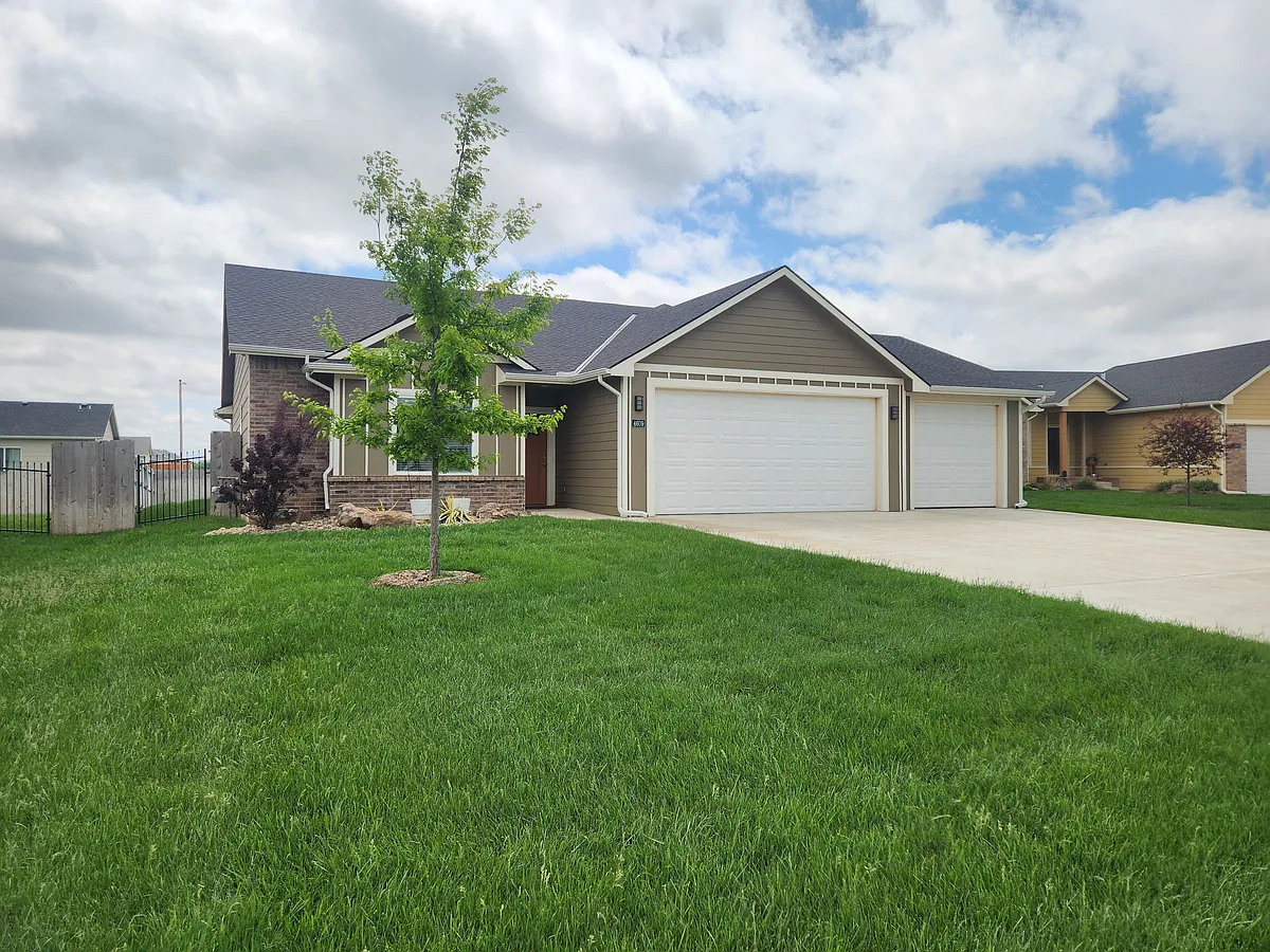 Building Photo - 4609 S Doris Ct