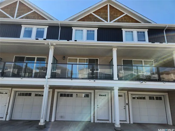UNIT #212-315 Dickson CRESCENT, Saskatoon, SK S7T 0T8