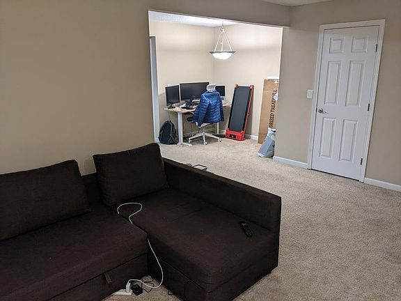 3rd image of 3471 115th Ave NE APT 223