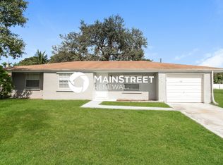 1376 23rd Pl SW, Vero Beach, FL 32962