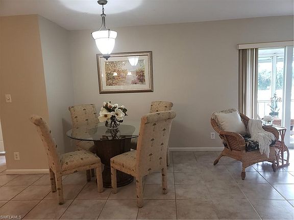 4th image of 272 Palm Dr #52-8