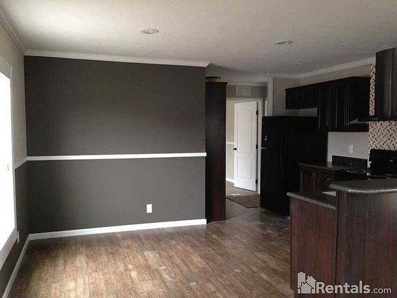 4th image of 552 Paraiso Dr