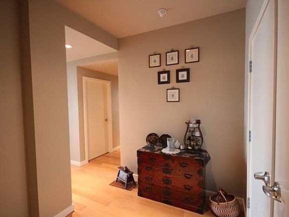 Entrance/Hallway
