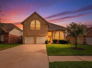 16622 Stoneside Dr, Houston, TX 77095