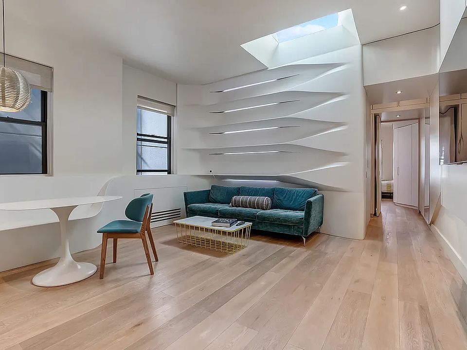 1st image of 133 E 30th St APT 5C