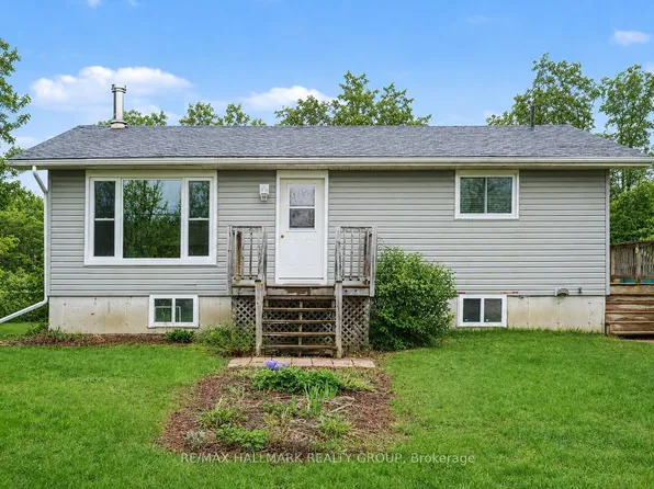551 Anglican Church Rd, Tay Valley, ON K7H 3C6