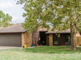 2605 Mount Vernon Rd, Enid, OK 73703