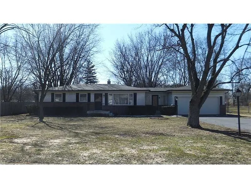 127 Tulip Dr photo 1
