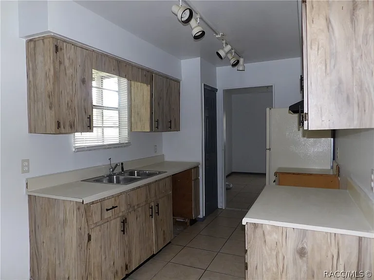 3810 S Kindness Ter — Photo 10