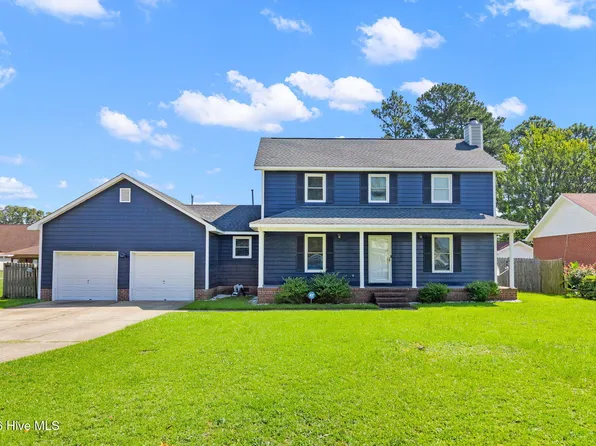 1795 Hampton Oaks Drive, Fayetteville, NC 28314