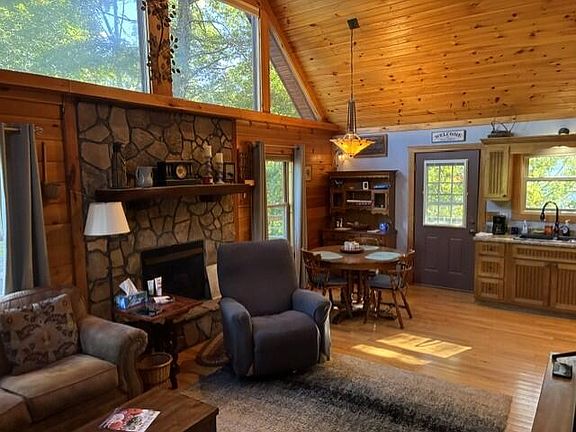 4th image of 1873 Timber Estates Rd