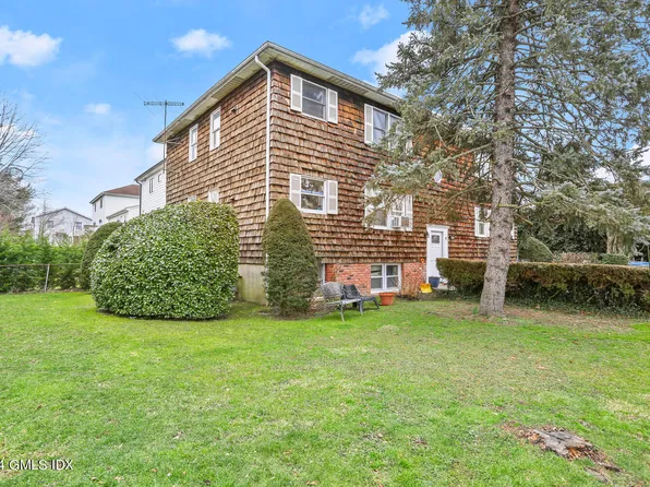 9 Arther St, Greenwich, CT 06831