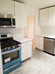 Rented by Max & Associates Realty Corp