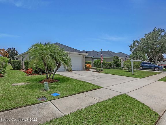 5th image of 4229 Woodhall Cir