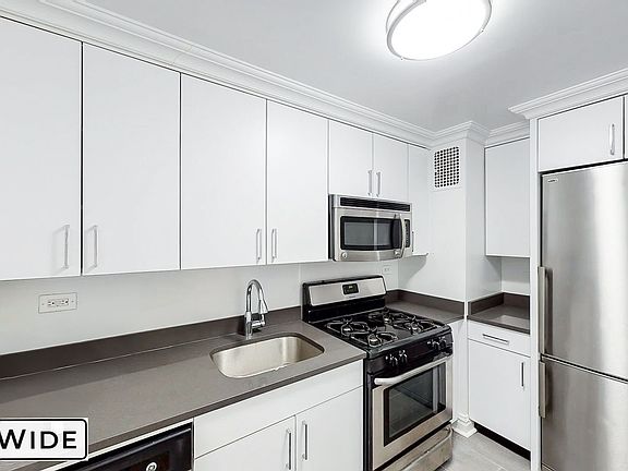 5th image of 96 5th Ave APT 3C