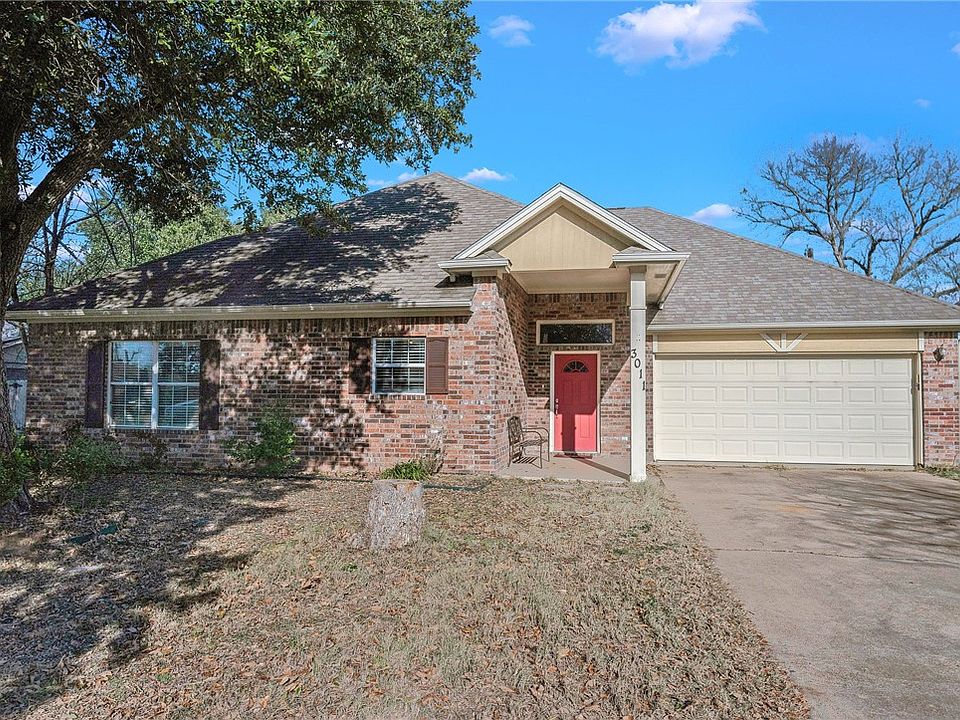 1st image of 3011 Jennifer Dr