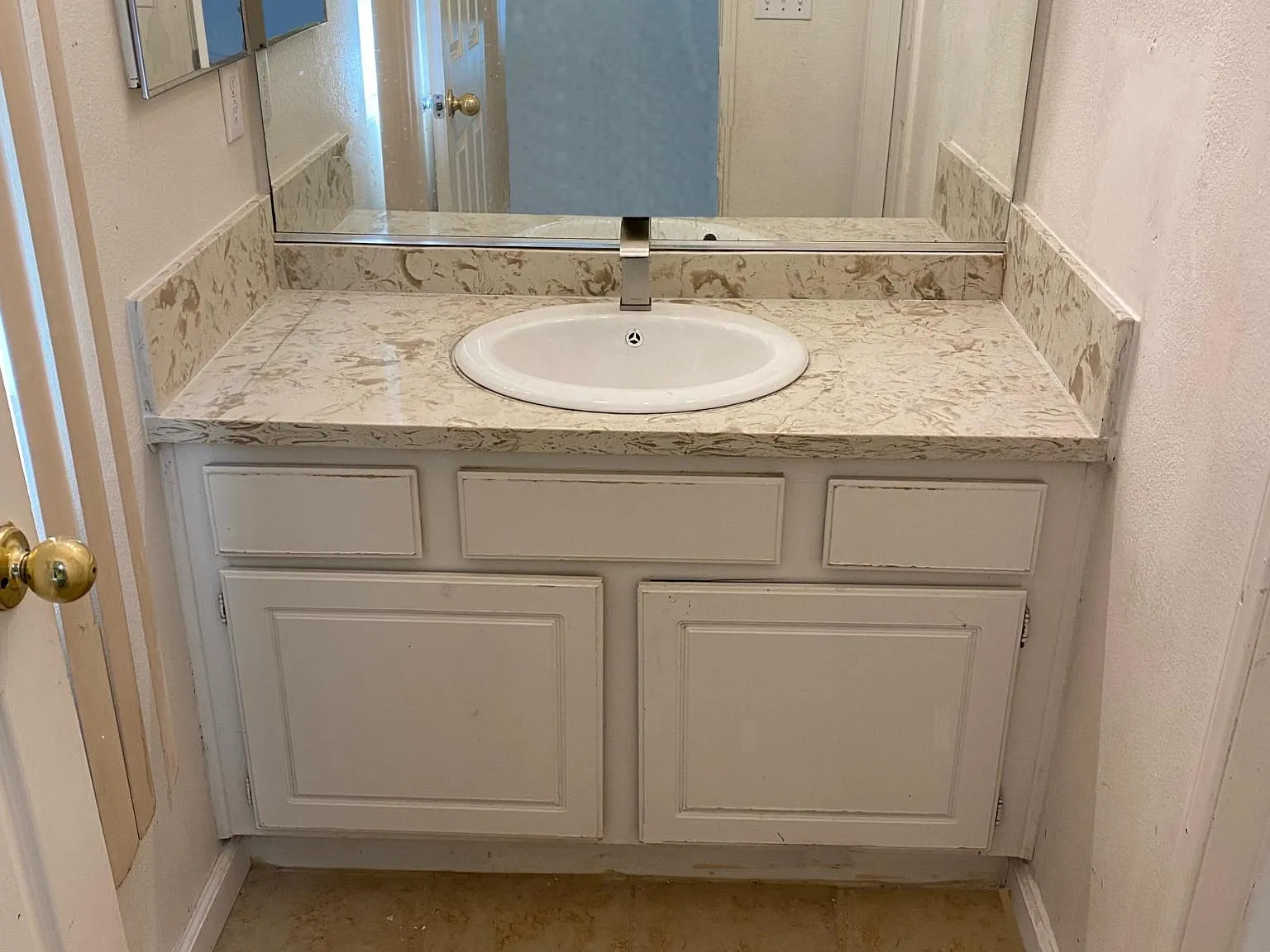 4 bed, 2227 sqft, $2,775 — Photo 4
