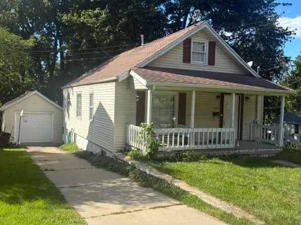 3325 Paris Ave NE, Grand Rapids, MI 49525