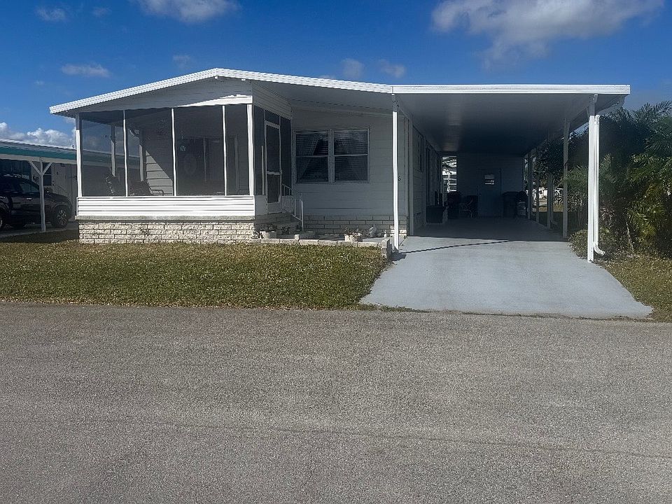 1st image of 76 Commonwealth Dr