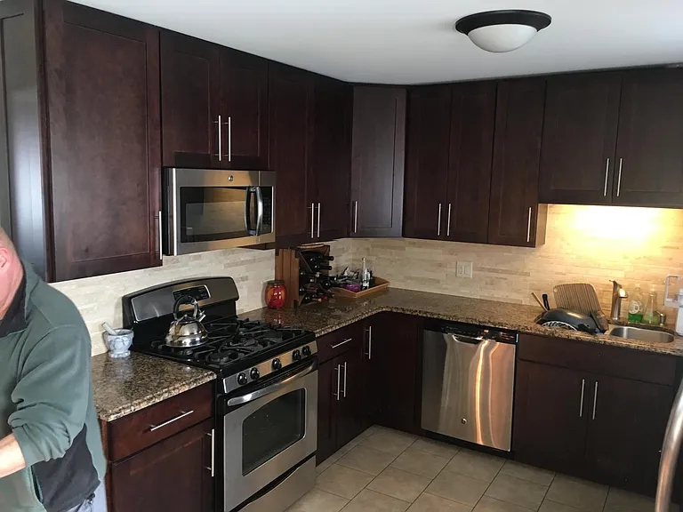 7100 W Higgins Ave — Photo 6