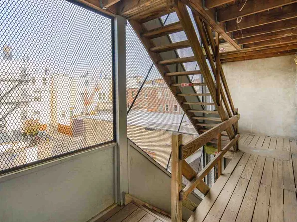 342 4th Street image 11 of 16