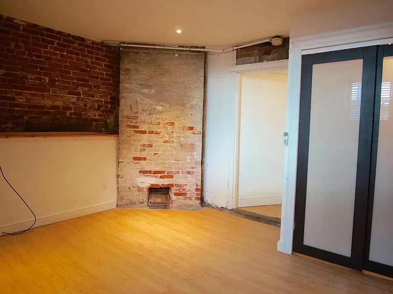 124 Almy St #1A — Photo 21