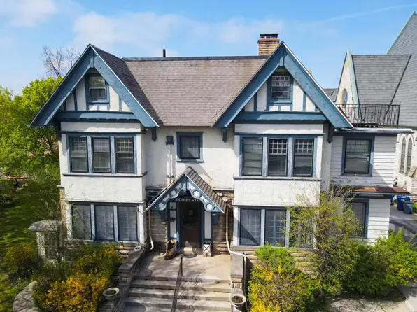 909 Center Ave, Bay City, MI 48708