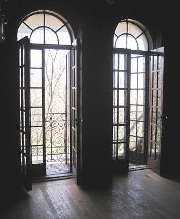 5th image of 131 Kensington Ave #504