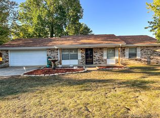 230 Bo Dee Jo Ln, Ada, OK 74820
