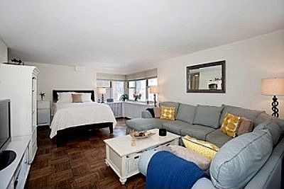 1st image of 1329 2nd Ave #10V