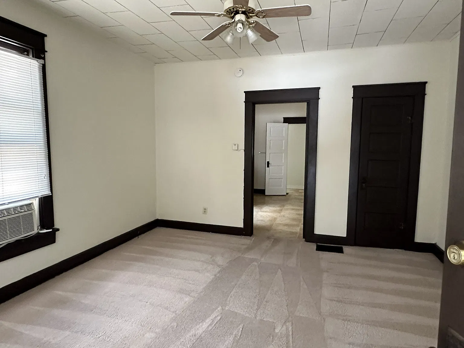 Studio, 500 sqft, $795 — Photo 3