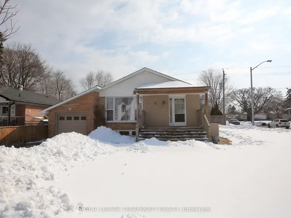 87 Emperor St #Basement, Ajax, ON L1S 1N3