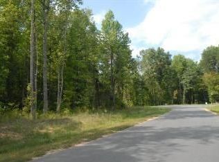 6822 Trace Dr, Browns Summit, NC 27214