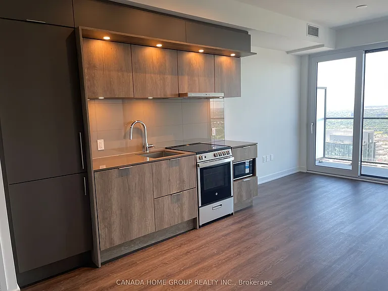 448 Burnhamthorpe Rd W #5801 — Photo 16