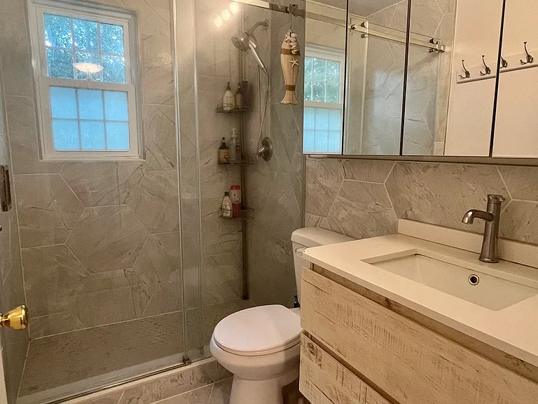 2705 Blueridge Ave — Photo 14